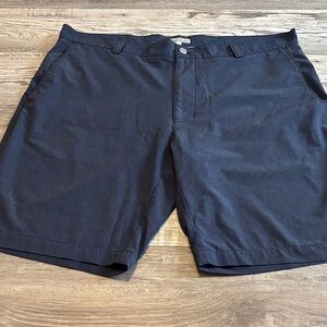 Peter Millar Men's Navy Shorts Size 38